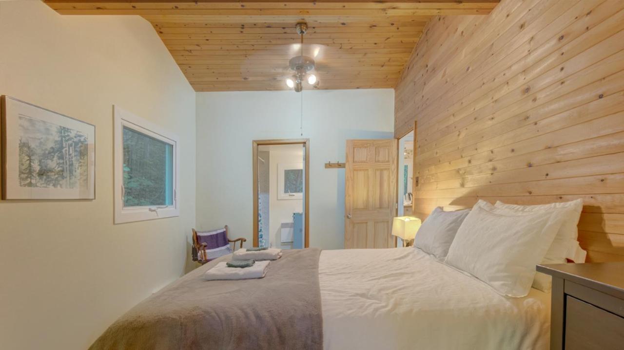 Chalet Dans Les Arbres. 3 Ch. /Trees House 3Bdr Lac Sainte-Marie Екстериор снимка